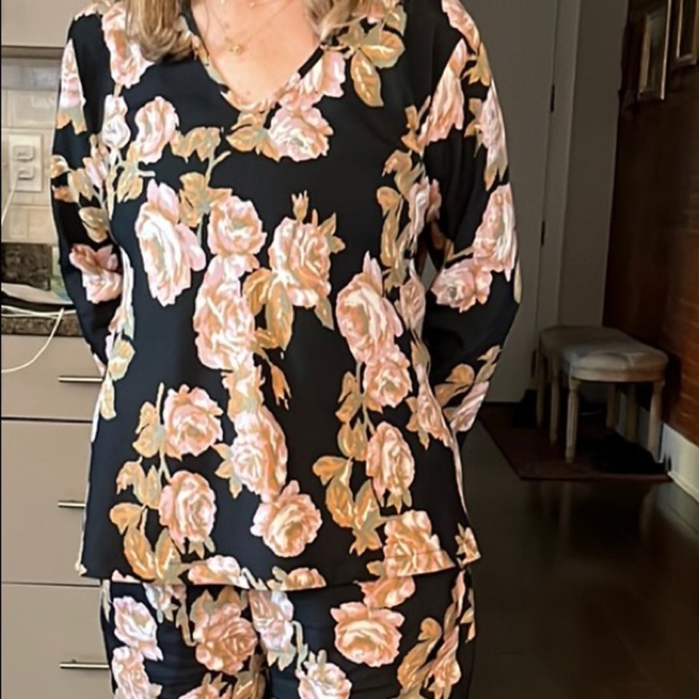 Masai Copenhagen black with roses pants and blouse set